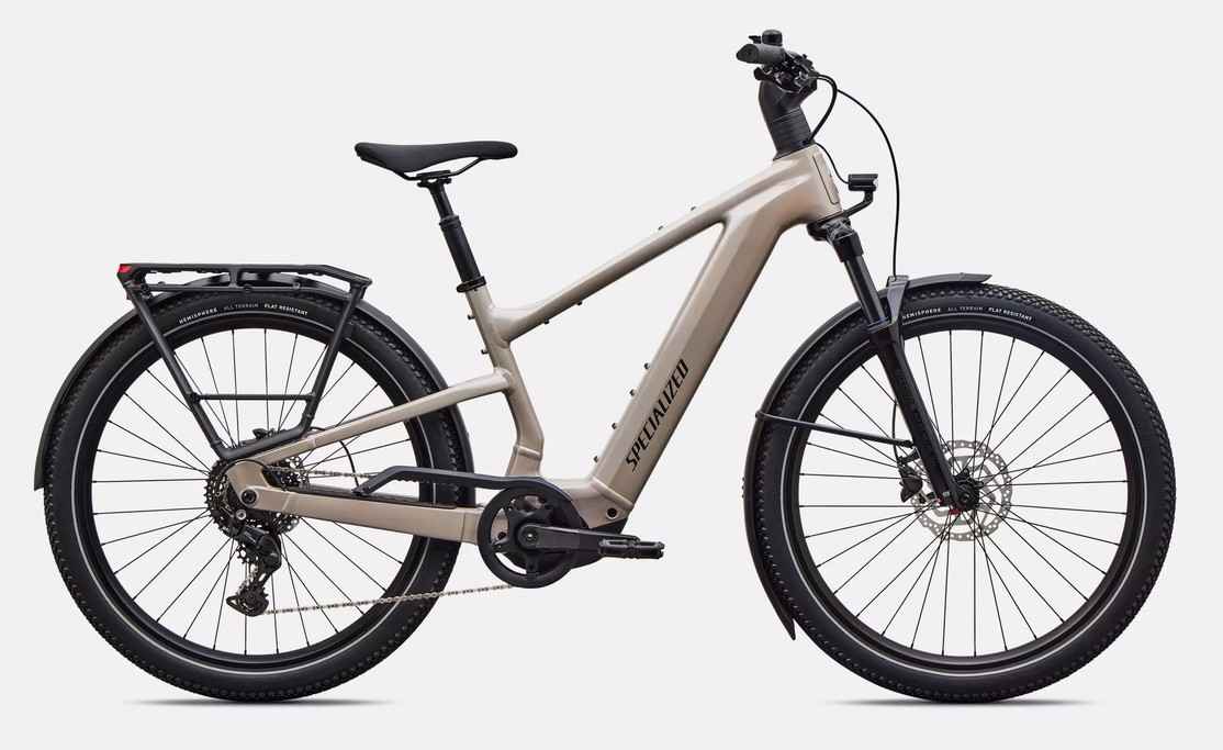 Specialized VADO 3 EVO 4.0 – GLOSS SANDSTONE METALLIC / WARM SMOKE METALLIC