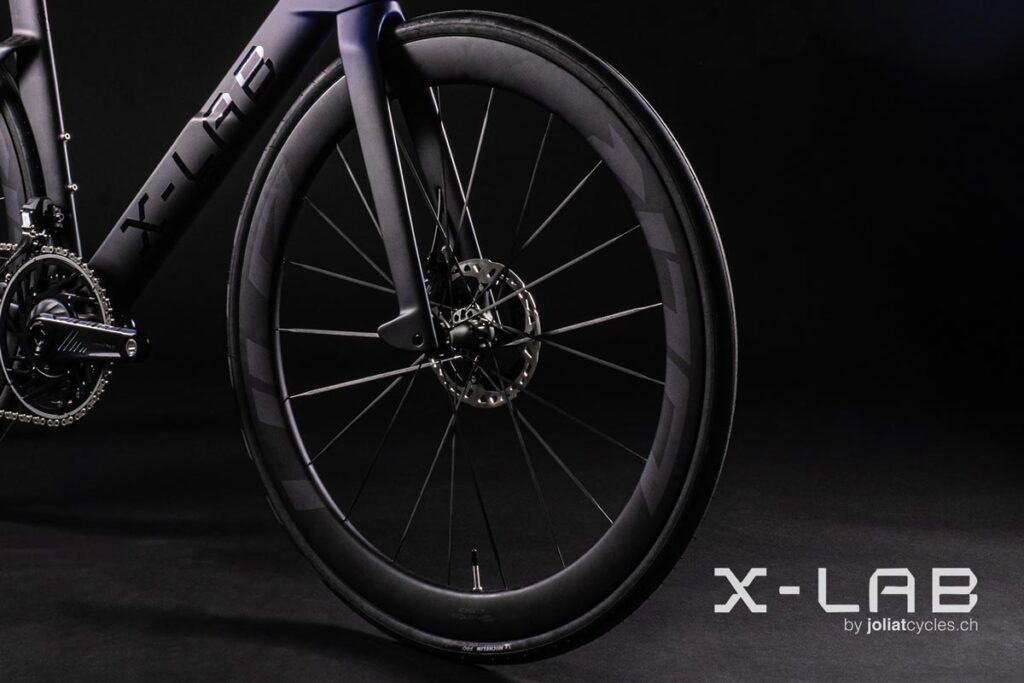roue vélo de route carbone Branta pédalier capteur de puissance Branta X-lab AD9
